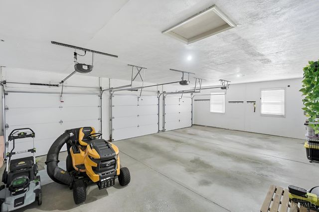 8420 Hambletonian Drive, Symmes Twp, OH 45249