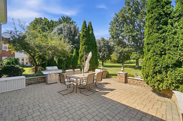 8420 Hambletonian Drive, Symmes Twp, OH 45249