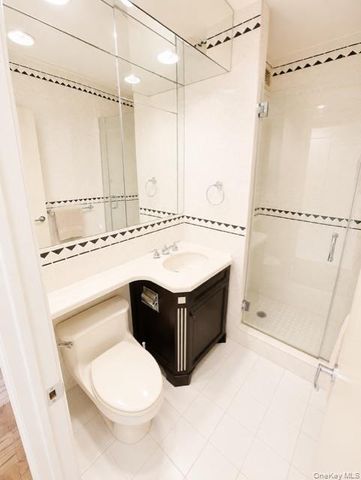 26910 Grand Central Parkway 19O, Floral Park, NY 11005