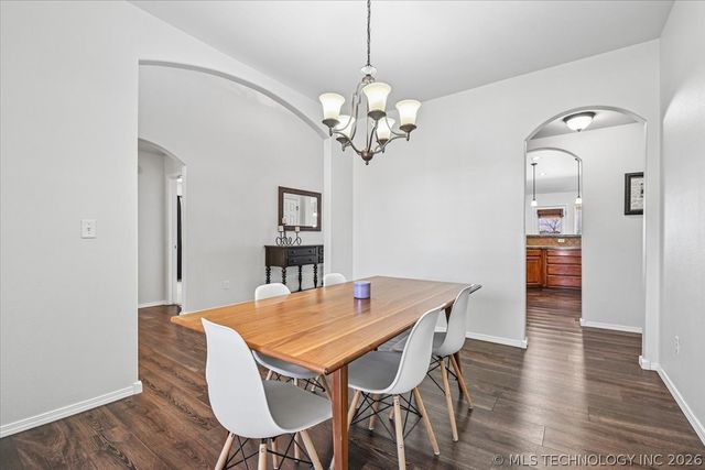 20496 E 47th Street S, Broken Arrow, OK 74014