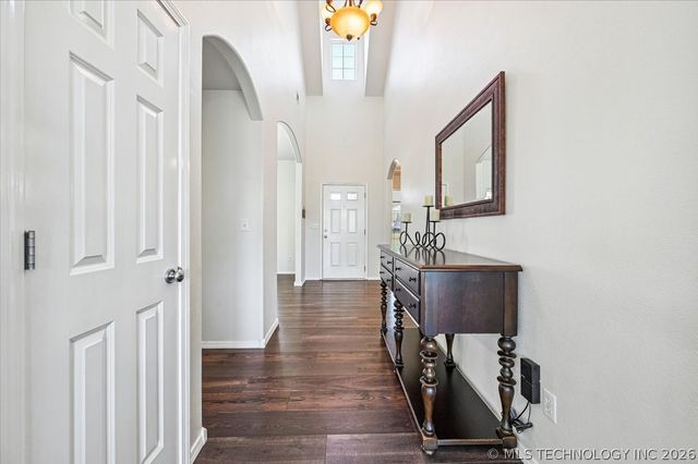 20496 E 47th Street S, Broken Arrow, OK 74014