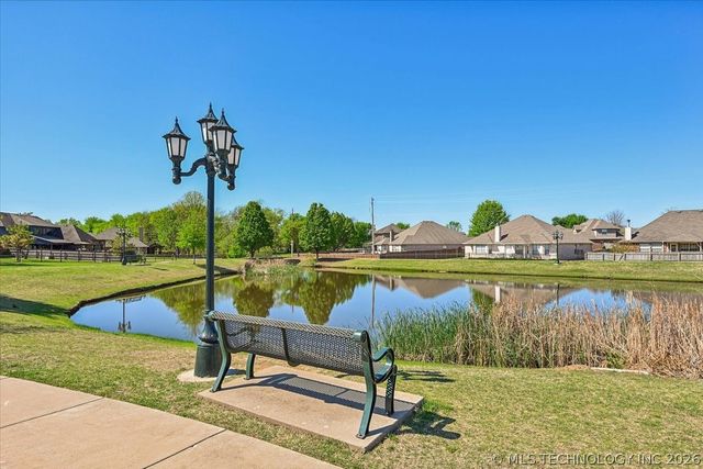 20496 E 47th Street S, Broken Arrow, OK 74014