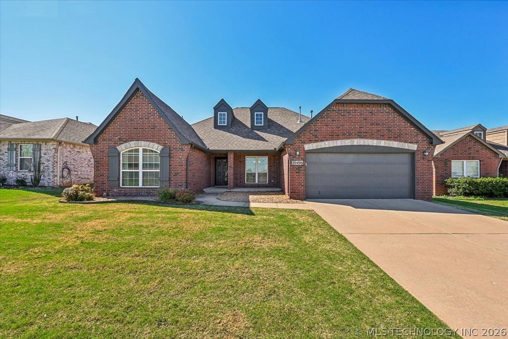 20496 E 47th Street S, Broken Arrow, OK 74014