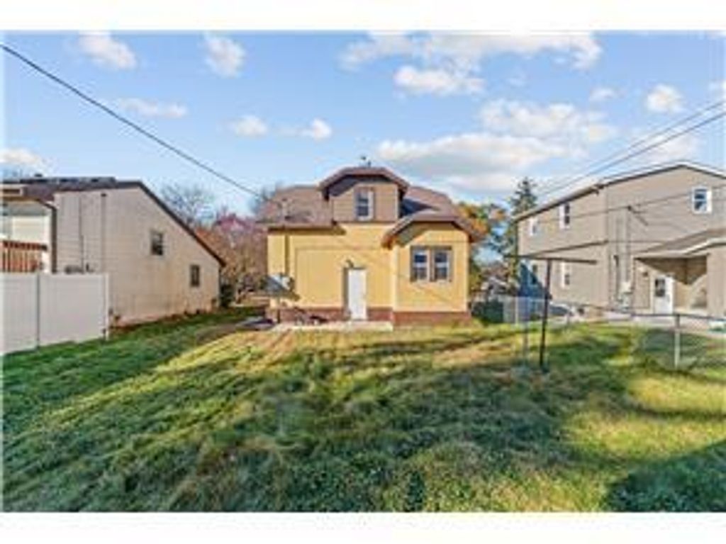 3934 Vera Cruz Avenue N, Robbinsdale, MN 55422 — photo 2
