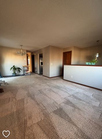 1110 Magnolia Ave, Saint Paul, MN 55106