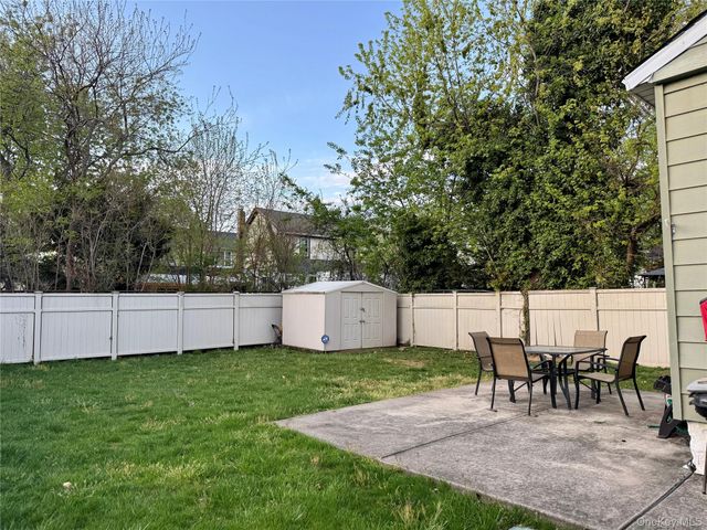 16711 116th Avenue, Jamaica, NY 11434