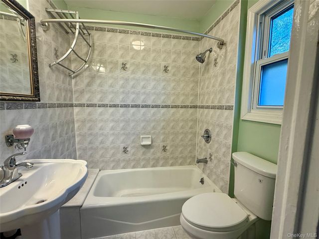 16711 116th Avenue, Jamaica, NY 11434