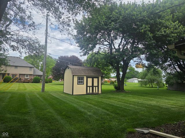 2305 Premier Street, Shelbyville, IN 46176