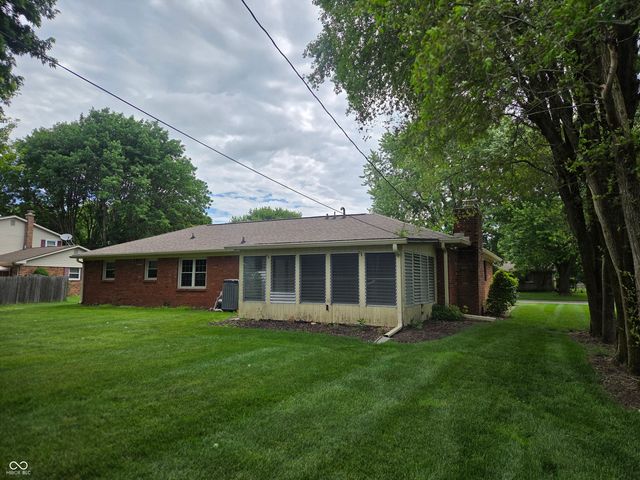 2305 Premier Street, Shelbyville, IN 46176