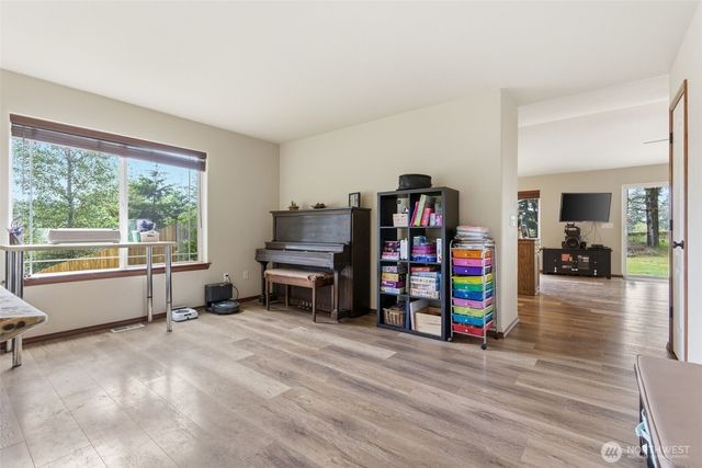 5146 180th Trail SW, Rochester, WA 98579