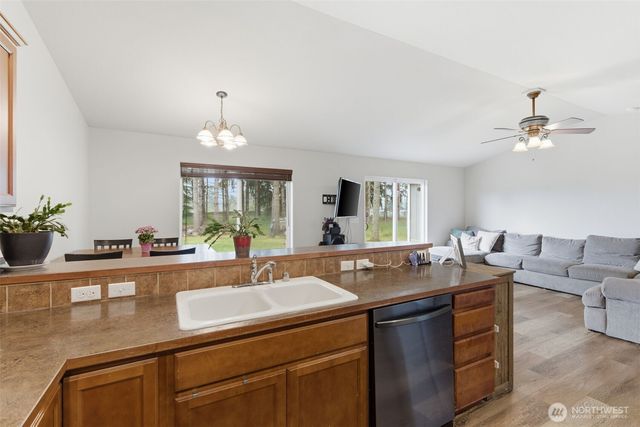 5146 180th Trail SW, Rochester, WA 98579