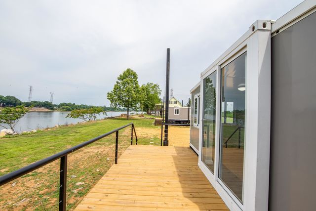 1085-1105 ARNOLD LN, Savannah, TN 38372