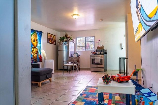 1223 E 46th, Los Angeles, CA 90011