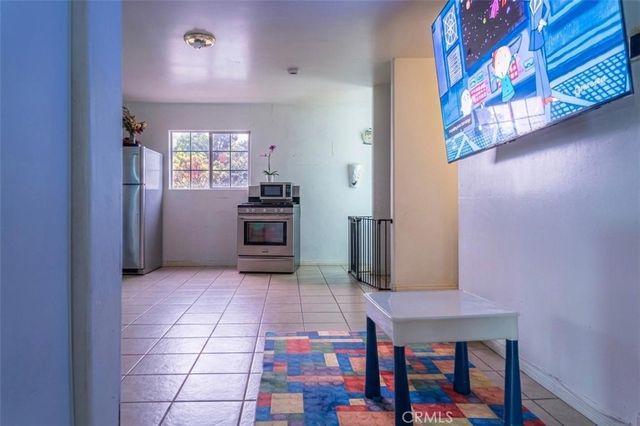 1223 E 46th, Los Angeles, CA 90011