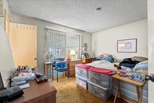 7446 Sylvia Way, Sacramento, CA 95822