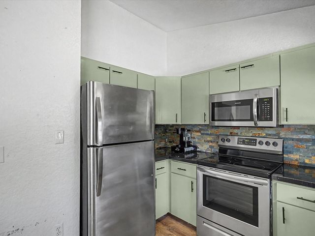 18223 OZARK DRIVE, Hudson, FL 34667