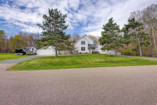 2114 Soderville Drive NE, Andover, MN 55304
