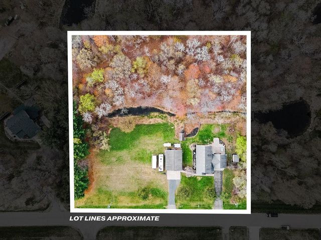 2114 Soderville Drive NE, Andover, MN 55304