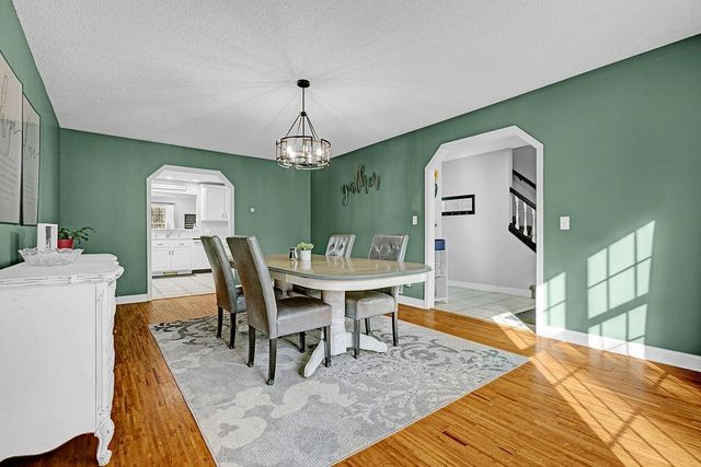 2114 Soderville Drive NE, Andover, MN 55304