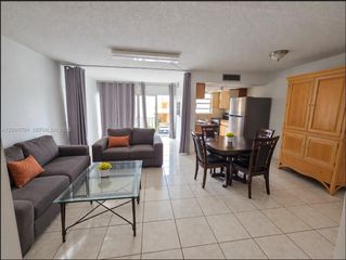 9300 W Flagler Street 214C, Miami, FL 33174