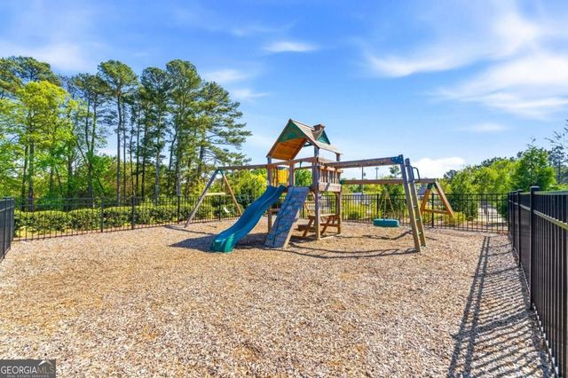 1665 Villageside Court, Lawrenceville, GA 30043