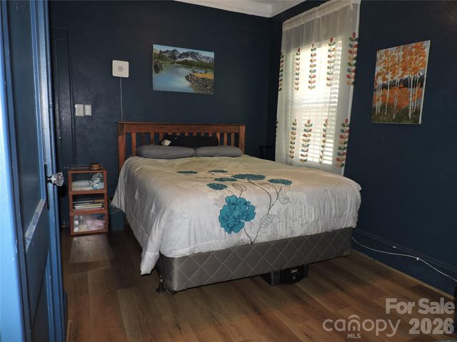 4 Carter Road, Weaverville, NC 28787