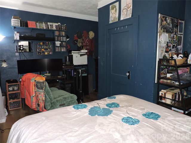 4 Carter Road, Weaverville, NC 28787