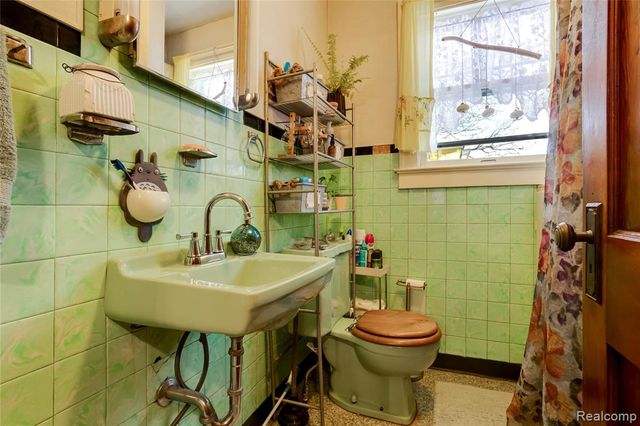 1504 18th Street, Port Huron, MI 48060