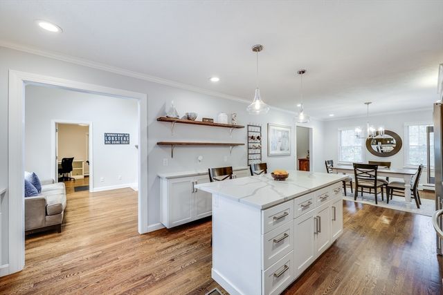 2 Harpers Hollow, Sandwich, MA 02537