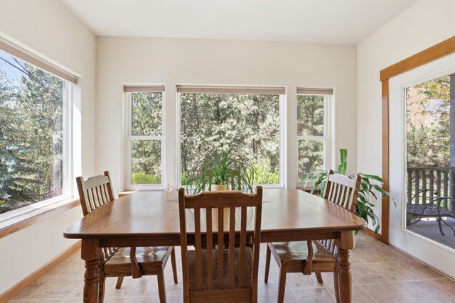 5003 N Elton Ln, Spokane, WA 99212