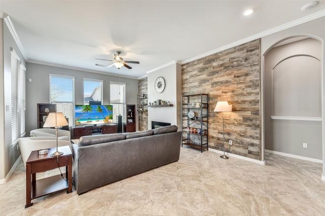 310 Bolton Drive, League City, TX 77573