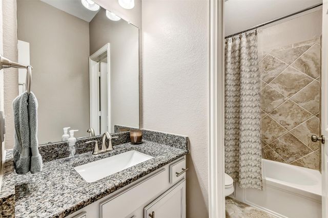 310 Bolton Drive, League City, TX 77573