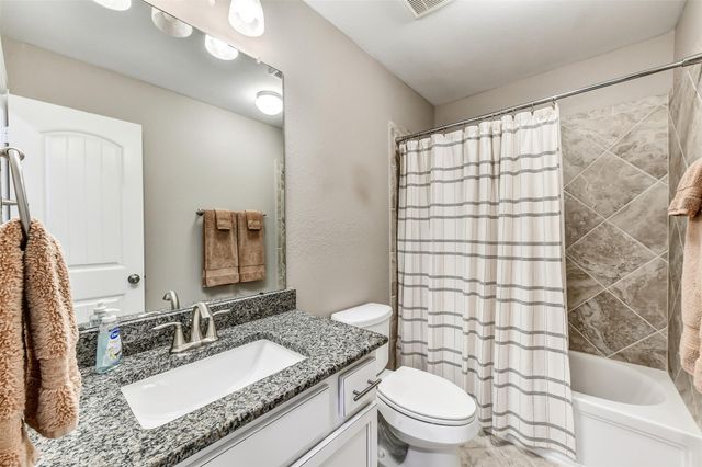 310 Bolton Drive, League City, TX 77573