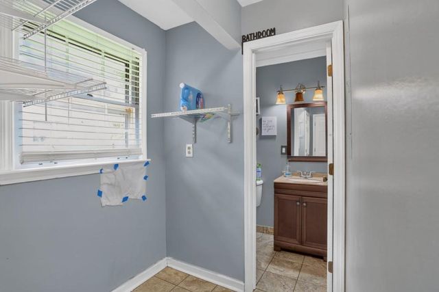 716 Bruce Way SW, Lilburn, GA 30047