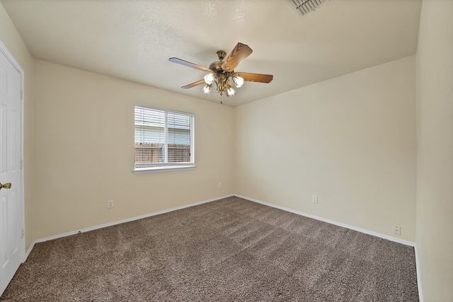 1405 Oak Hollow Lane, Anna, TX 75409