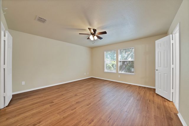 1405 Oak Hollow Lane, Anna, TX 75409