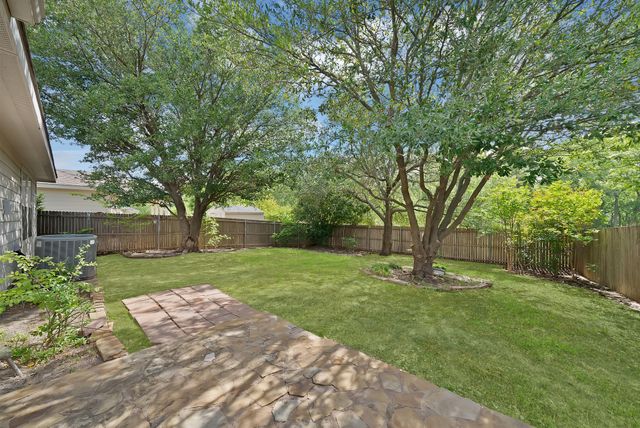1405 Oak Hollow Lane, Anna, TX 75409