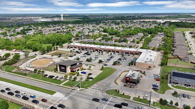 1405 Oak Hollow Lane, Anna, TX 75409