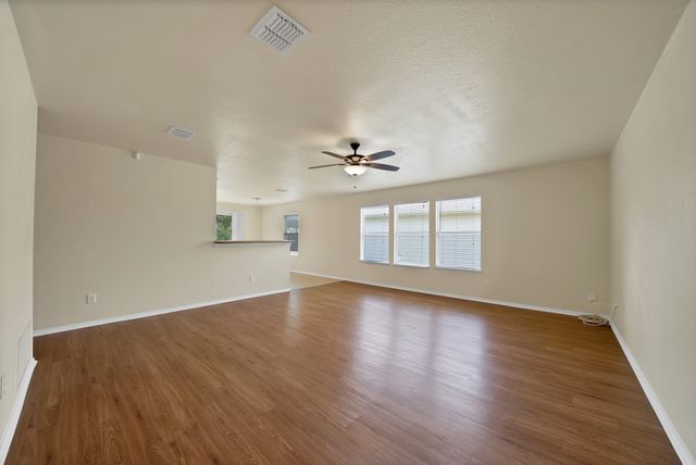 1405 Oak Hollow Lane, Anna, TX 75409