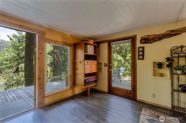 51911 S Riverside Road, Gold Bar, WA 98251