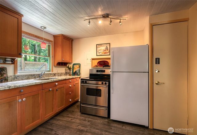 51911 S Riverside Road, Gold Bar, WA 98251