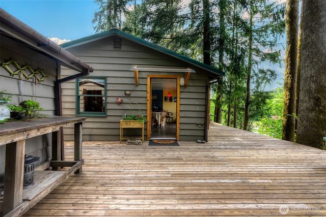 51911 S Riverside Road, Gold Bar, WA 98251