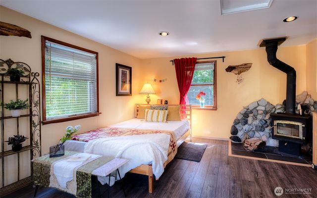 51911 S Riverside Road, Gold Bar, WA 98251
