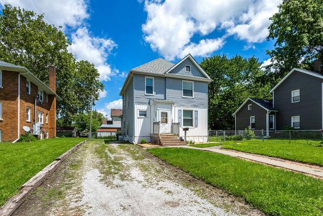 1805 Esplanade Avenue, Davenport, IA 52803