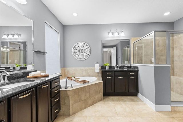 20211 HERITAGE POINT DRIVE, Tampa, FL 33647