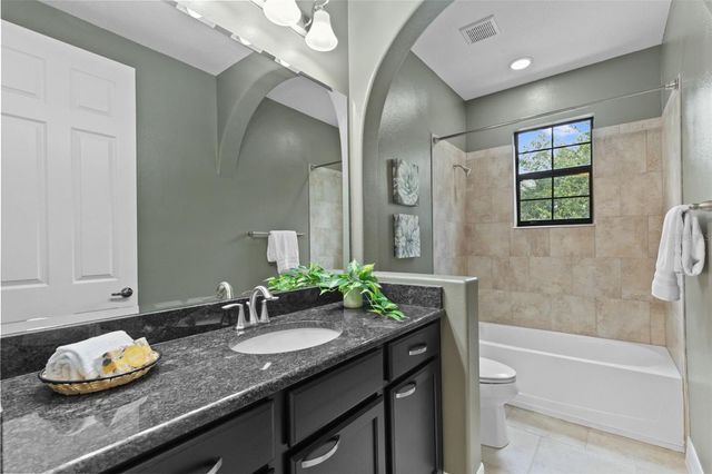 20211 HERITAGE POINT DRIVE, Tampa, FL 33647