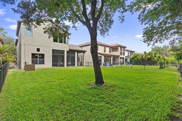 20211 HERITAGE POINT DRIVE, Tampa, FL 33647