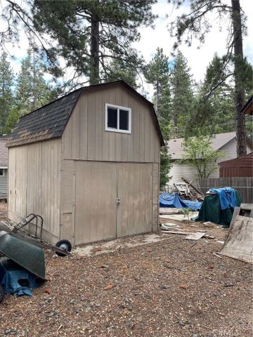 2631 Secret, Running Springs, CA 92382