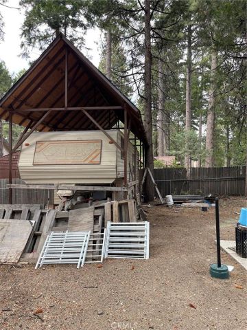 2631 Secret, Running Springs, CA 92382