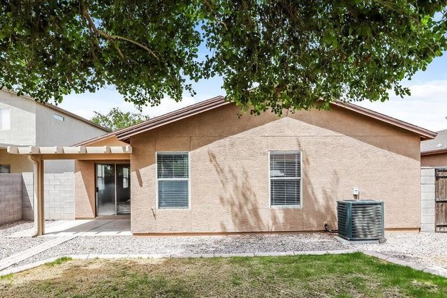 30559 N Nightingale Road, San Tan Valley, AZ 85143